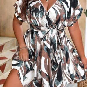 SHEIN LUNE PLUS all over print bat wing sleeve belted dress -multicolor 1X